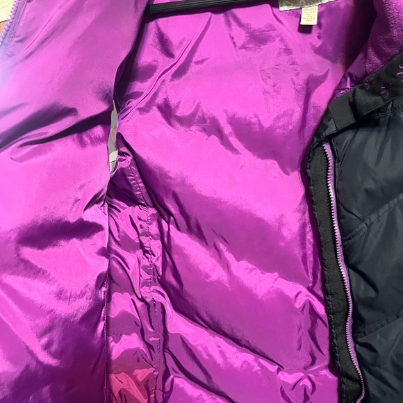 CABELA's Black/Purple 650 Fill Goose Down Puffer Vest Women’s 2XL EUC - Picture 8 of 11